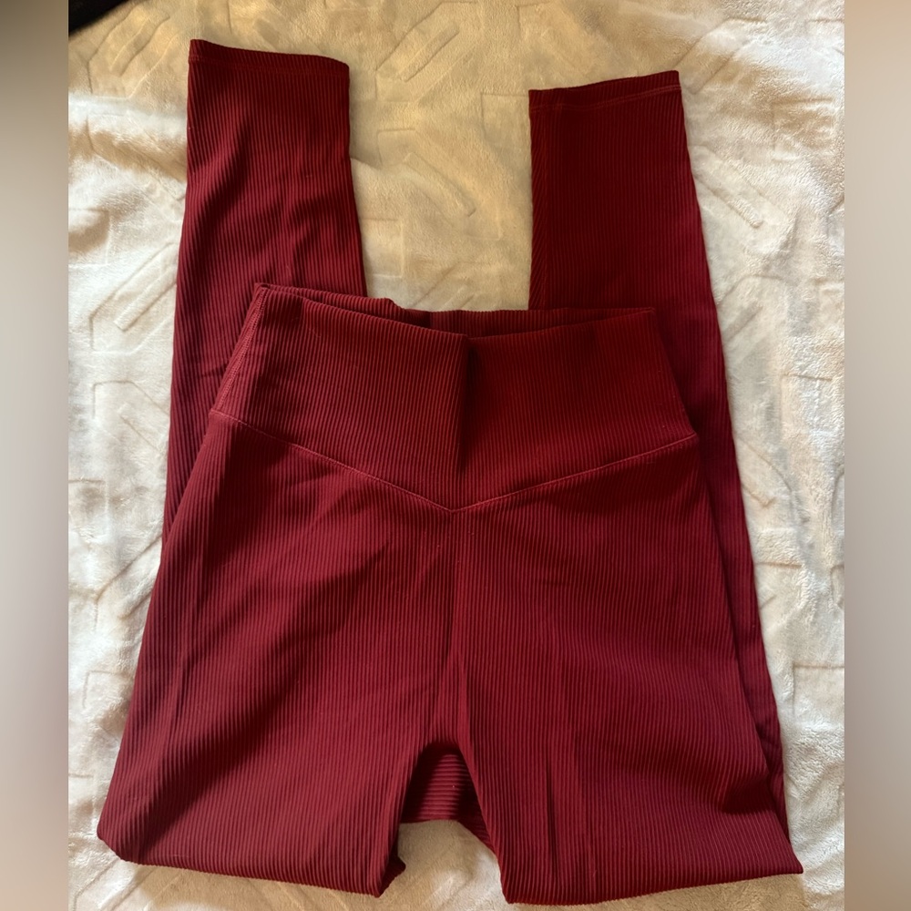 Buff bunny ribbed leggings